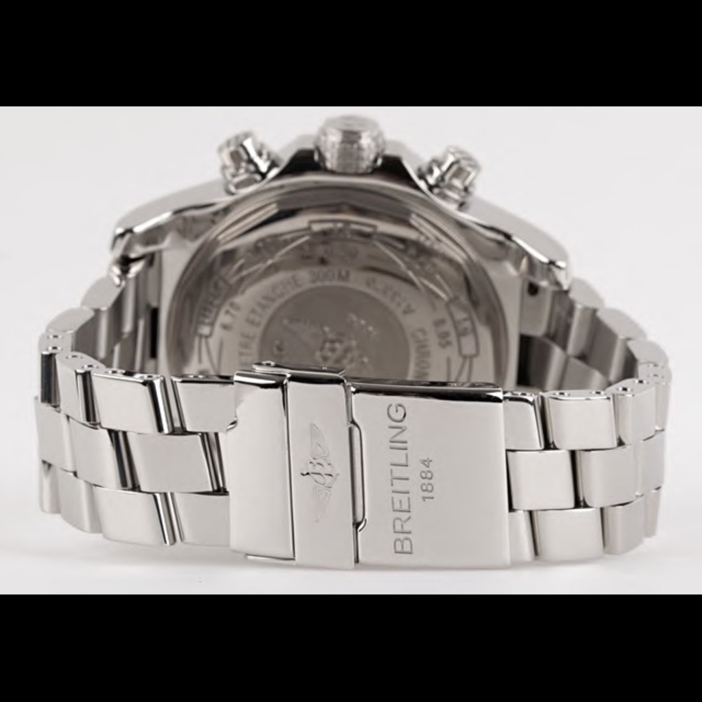 Breitling Super Avenger Stainless Steel Pro II - Picture 5 of 7